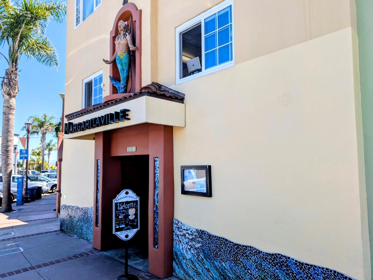 319 McCormick Avenue