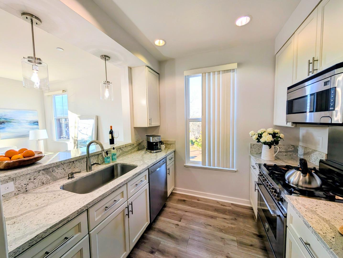 1066 41st Avenue A207