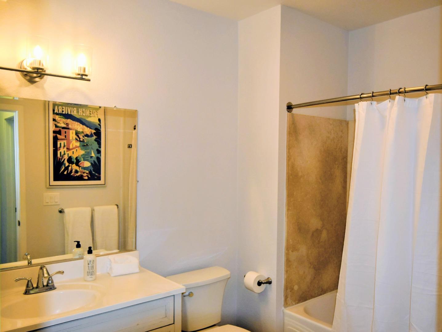 1066 41st Avenue A207