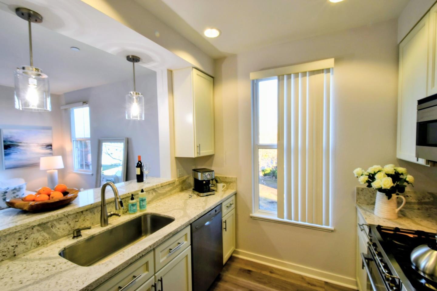 1066 41st Avenue A207