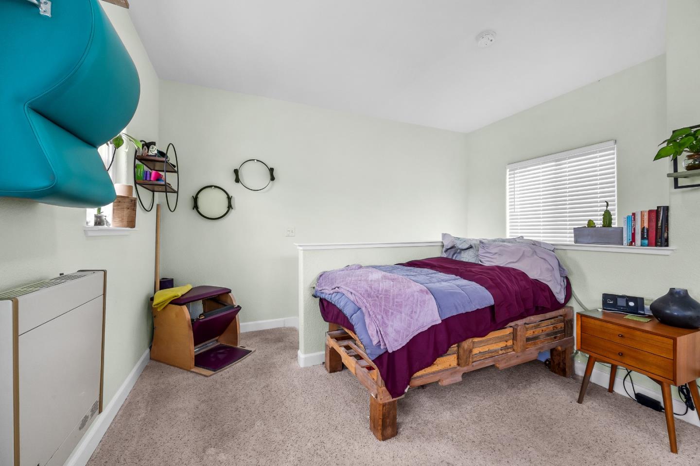 1576 Heritage Lane
