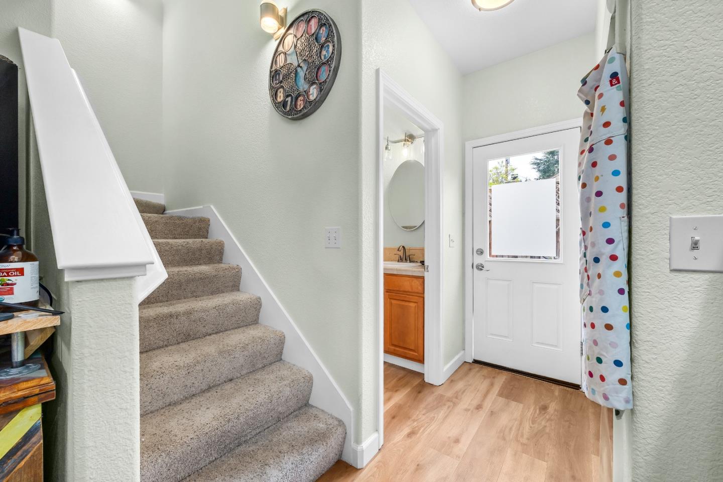 1576 Heritage Lane