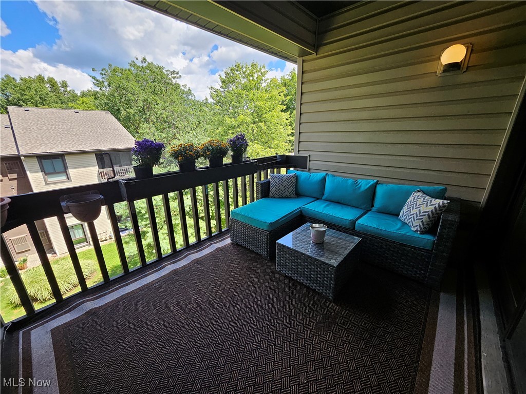 6290 Greenwood Pky 405