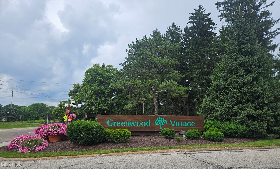 6290 Greenwood Pky 405