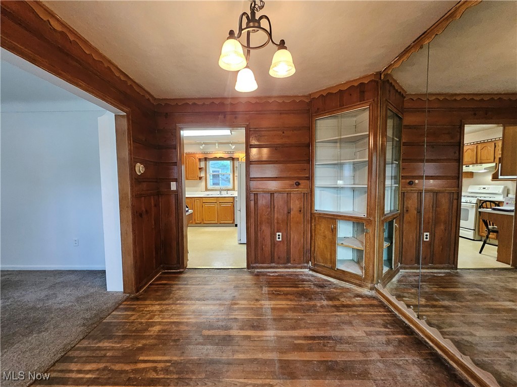 7529 Mapleway Drive