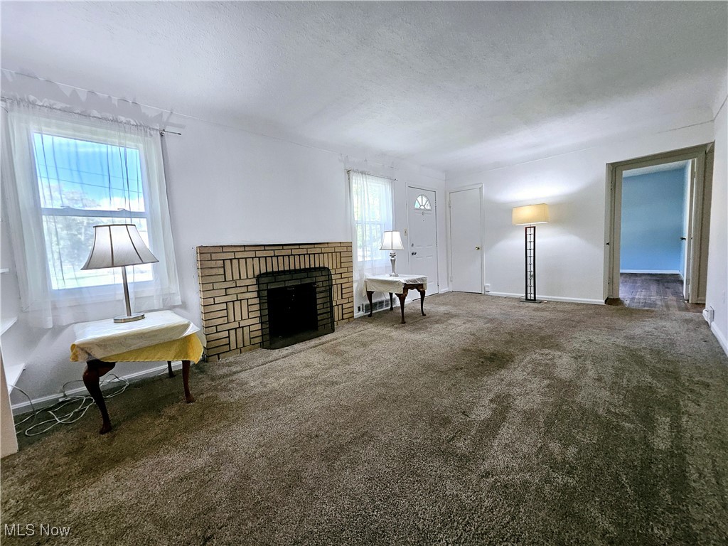 7529 Mapleway Drive