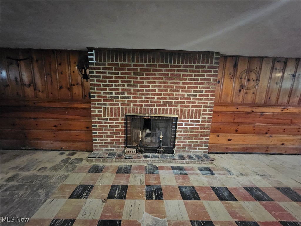 7529 Mapleway Drive