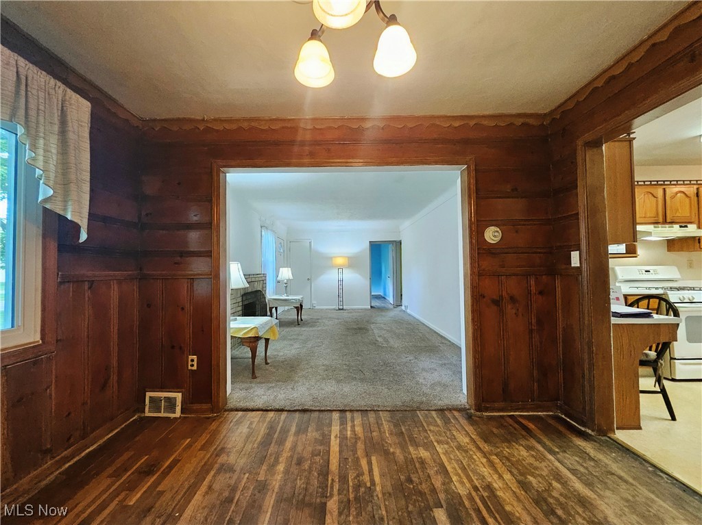 7529 Mapleway Drive