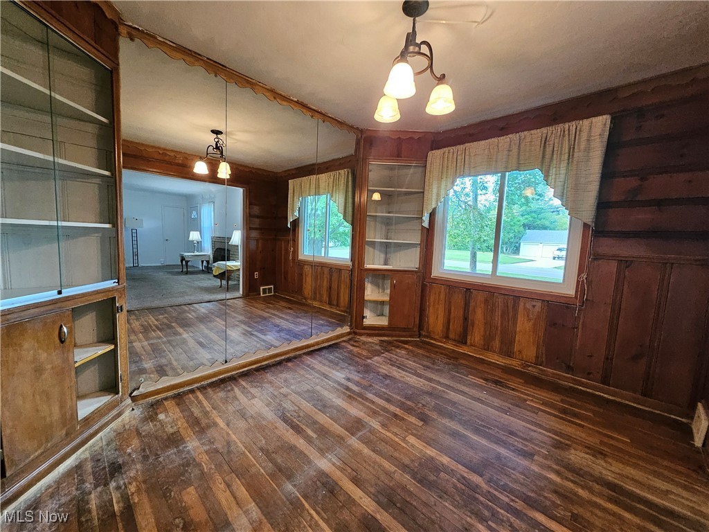 7529 Mapleway Drive