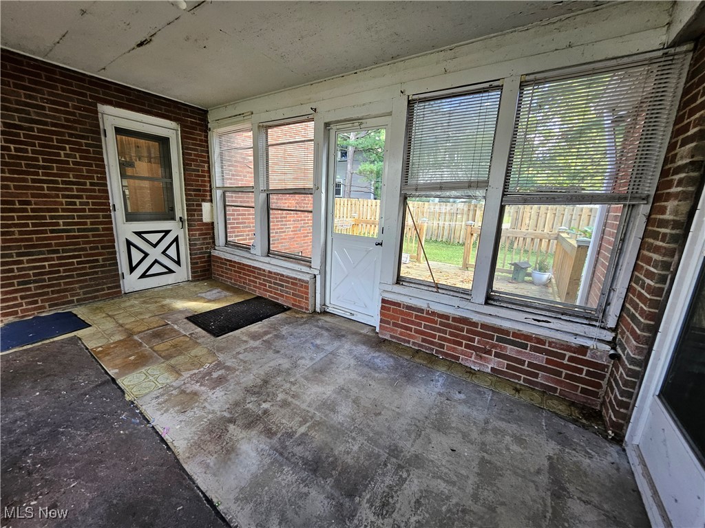 7529 Mapleway Drive