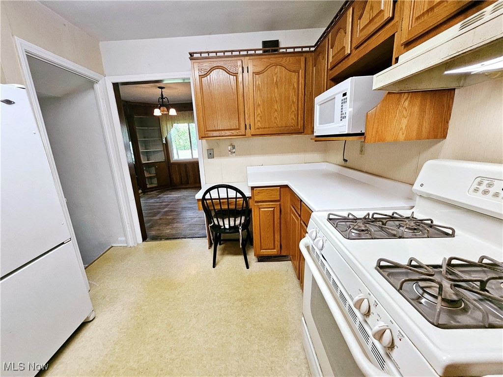 7529 Mapleway Drive