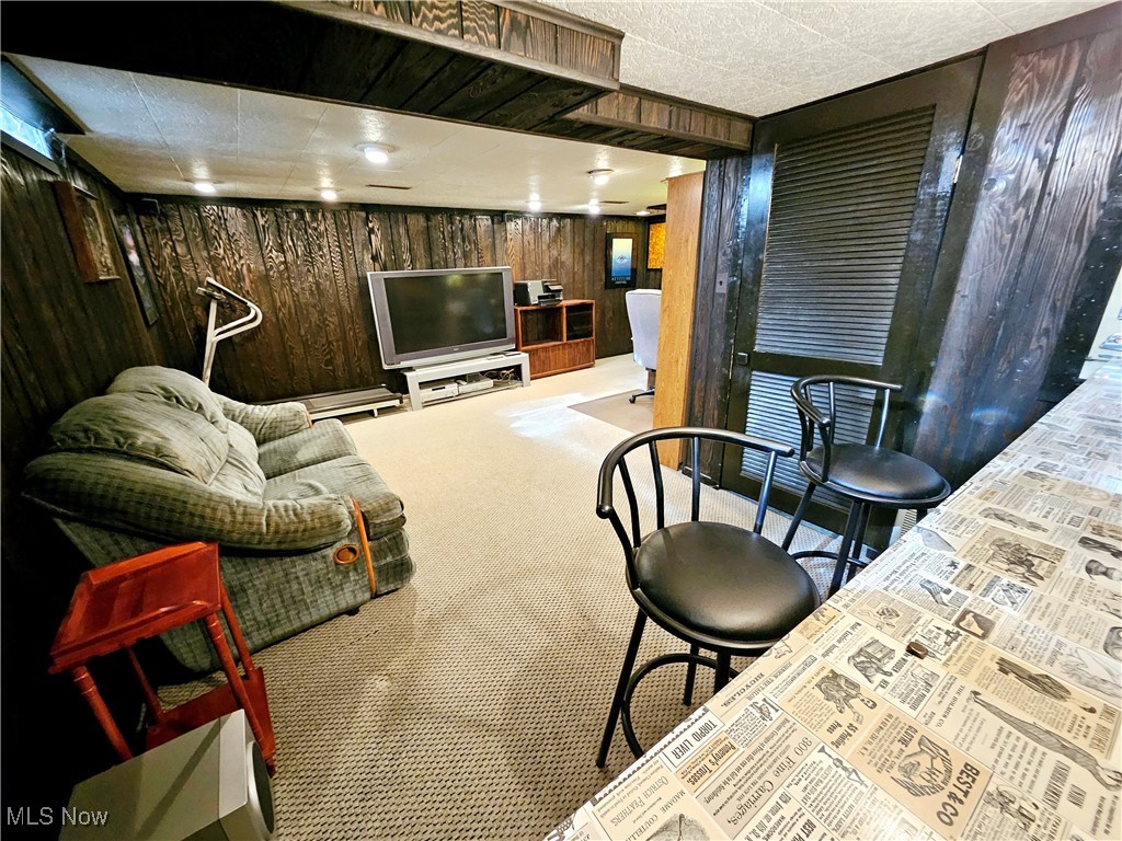 17305 Independence Court