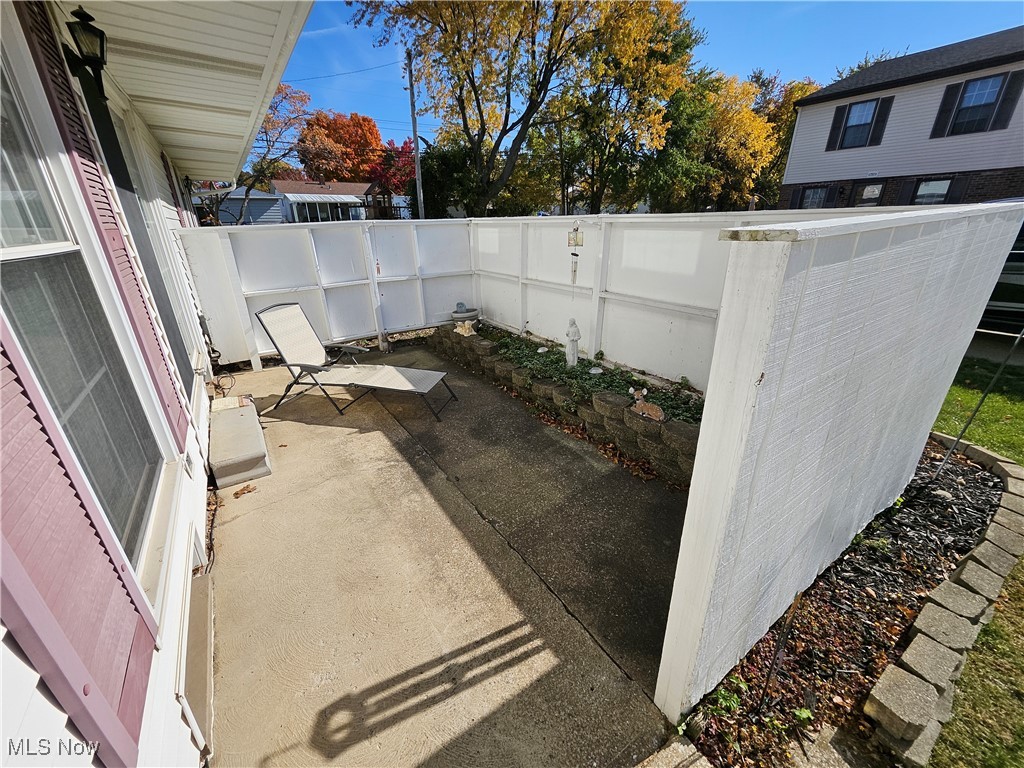 17305 Independence Court