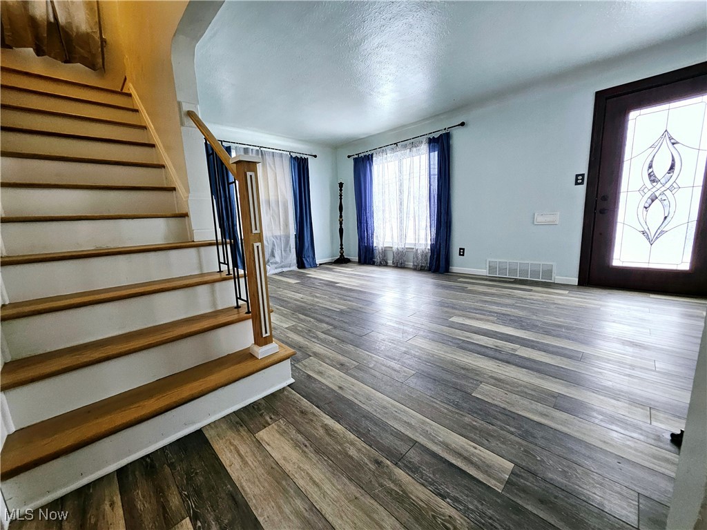 5092 W 147th Street