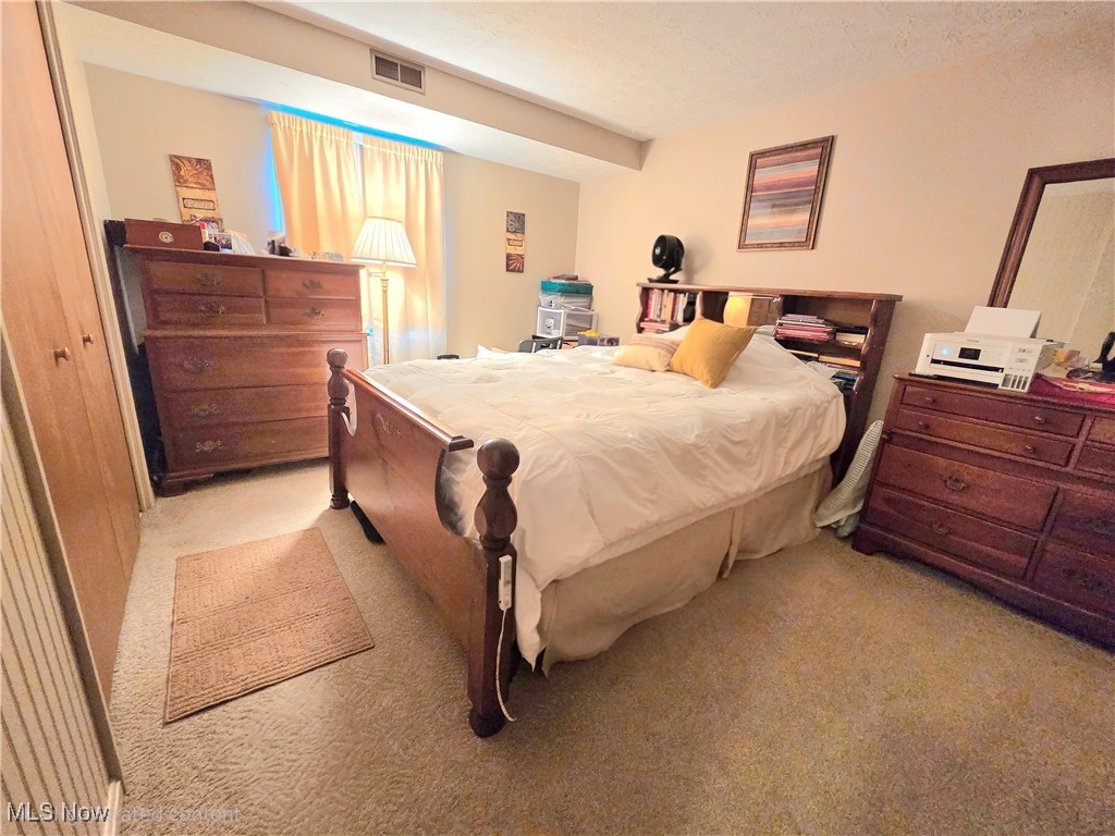 6943 N Parkway Drive 6943