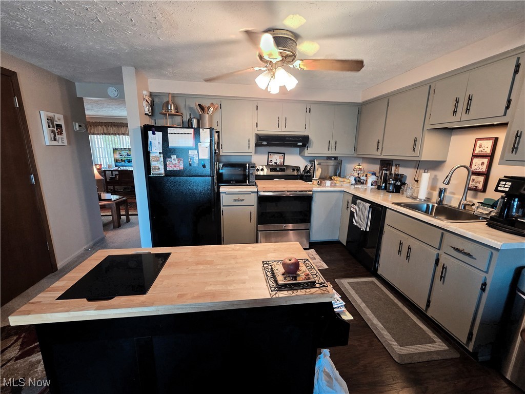 6943 N Parkway Drive 6943