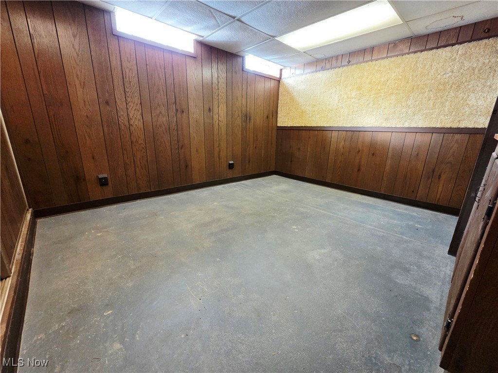5507 Hollywood Drive