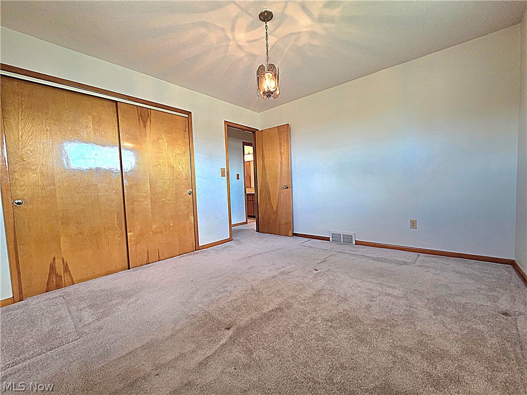 1423 Roanoke Drive