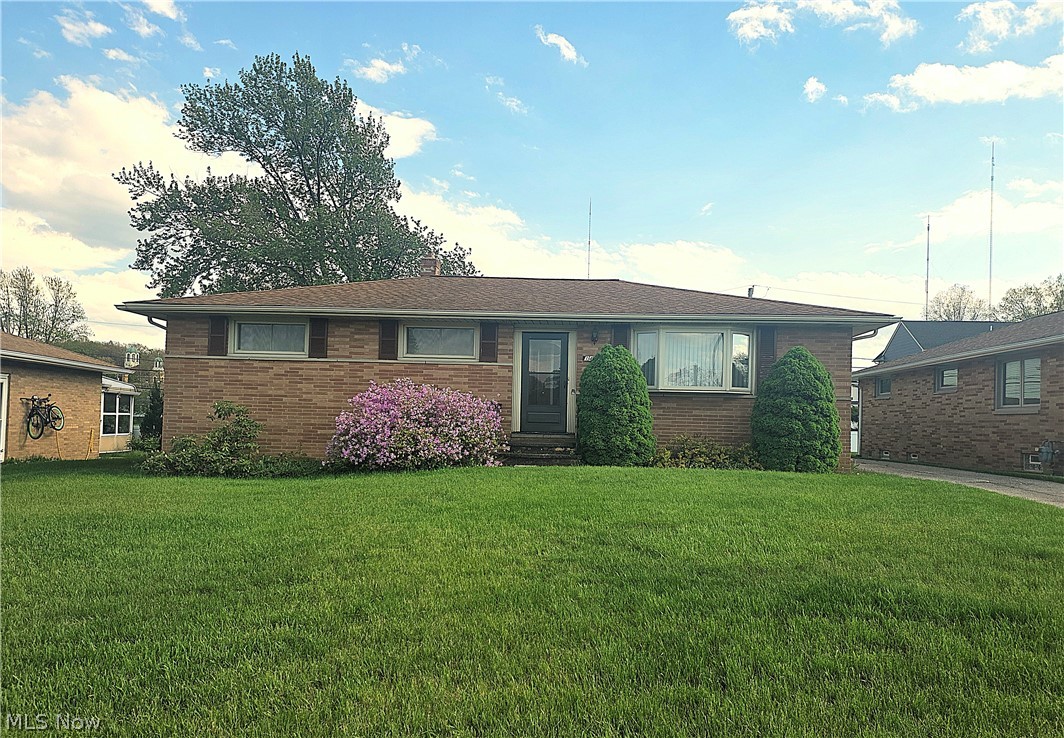 1423 Roanoke Drive