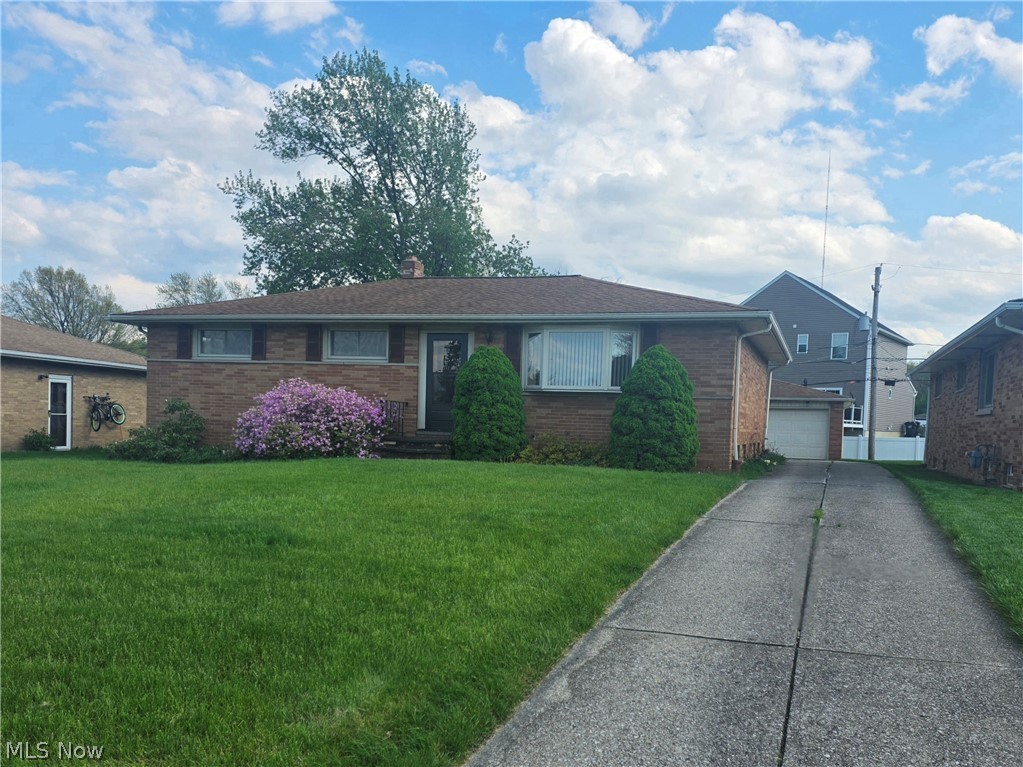 1423 Roanoke Drive