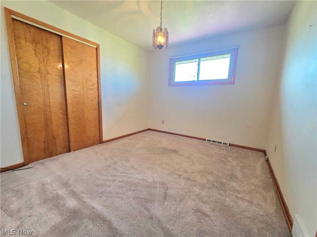 1423 Roanoke Drive