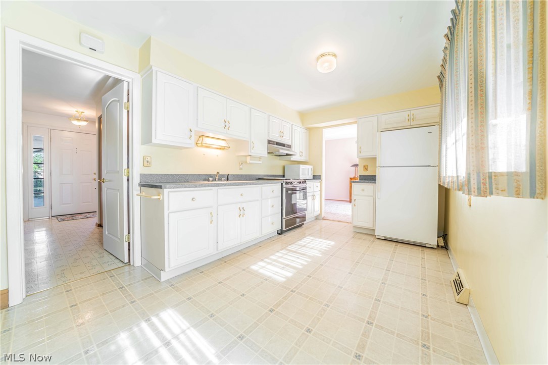 1207 Cordova Road