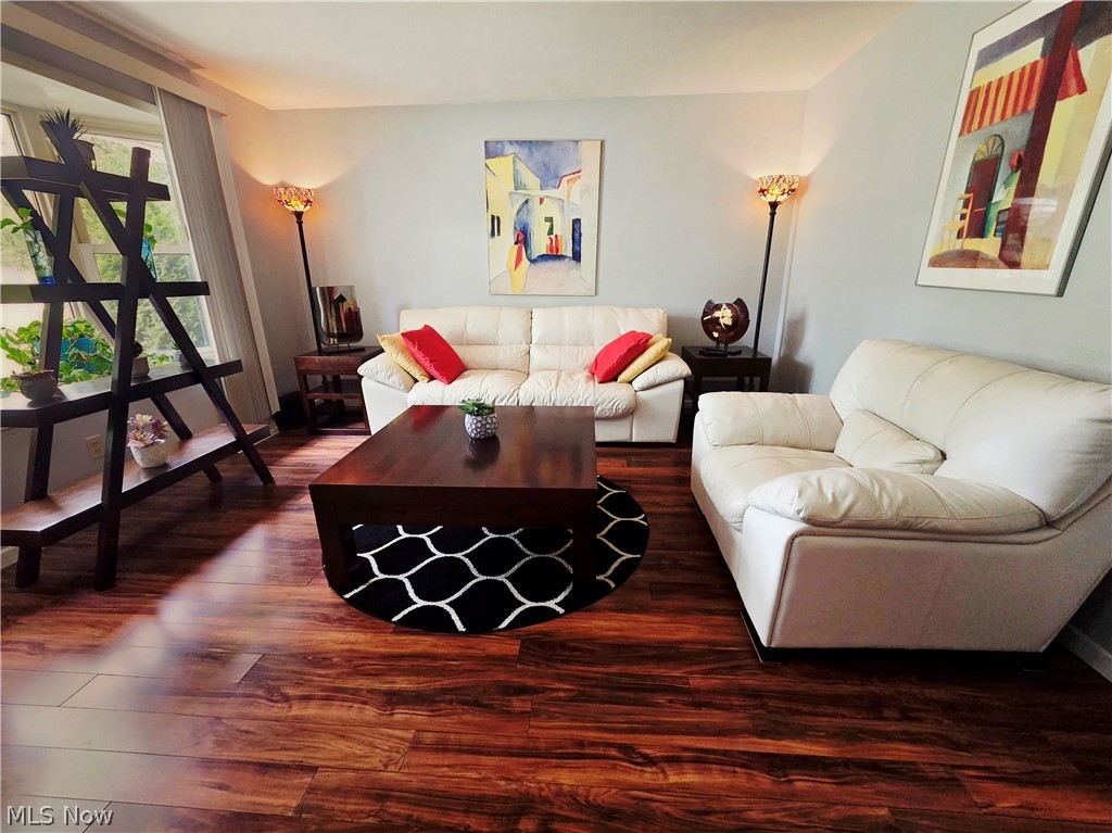 185 Briarleigh Drive