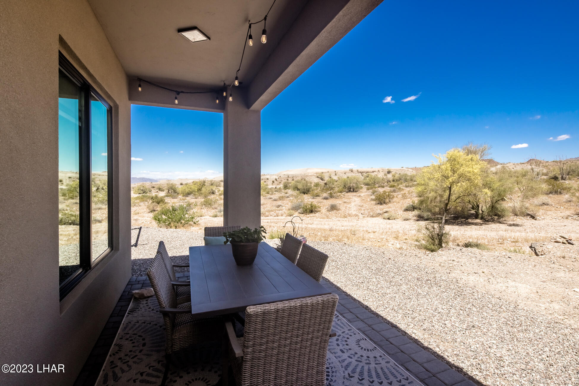 8023 Corte Del Desierto