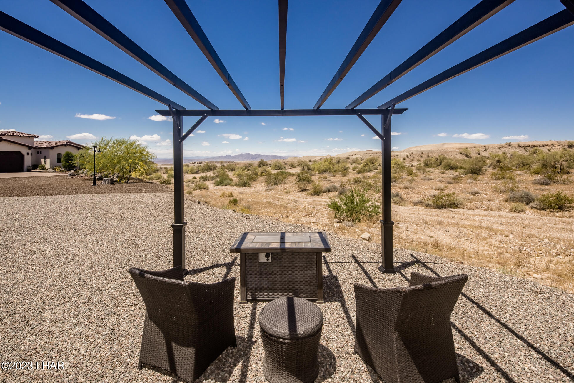 8023 Corte Del Desierto