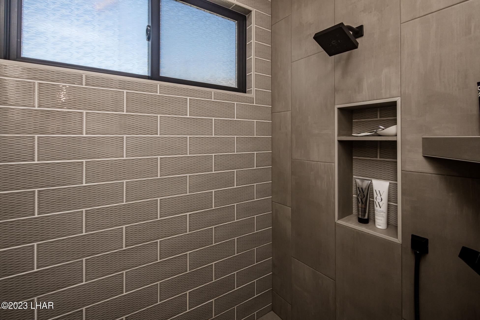 8023 Corte Del Desierto