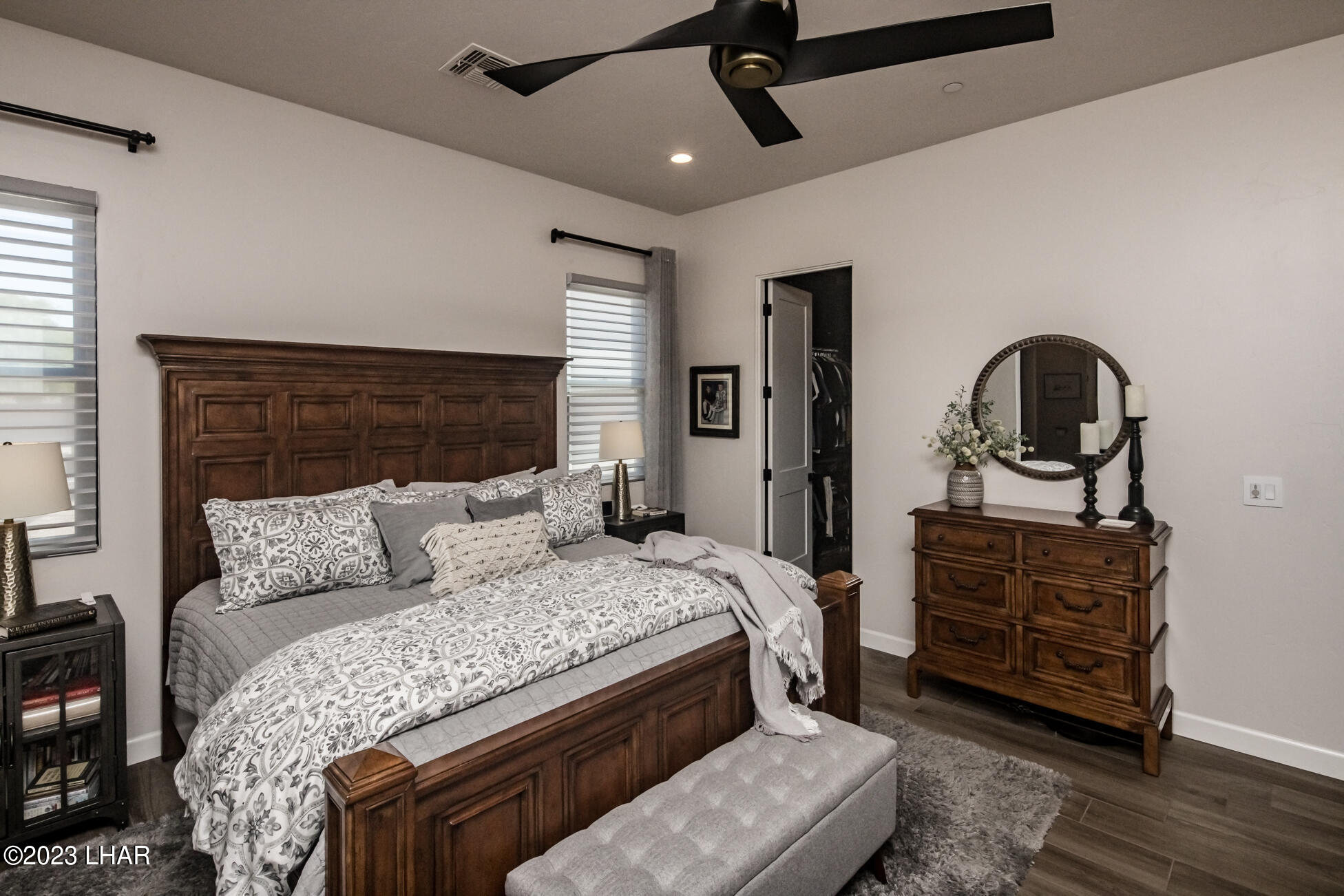 8023 Corte Del Desierto