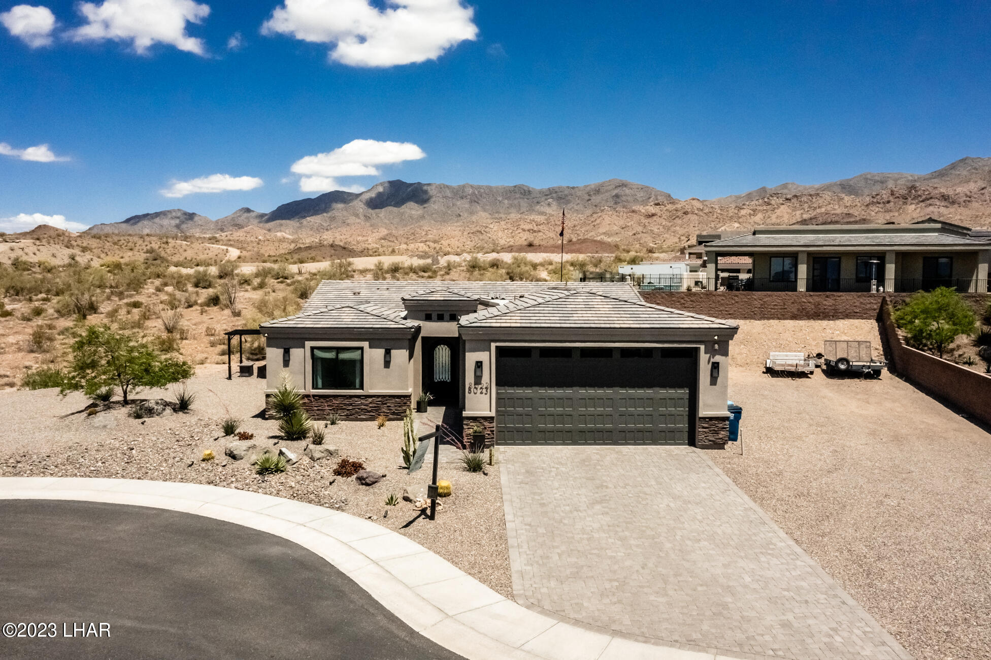 8023 Corte Del Desierto