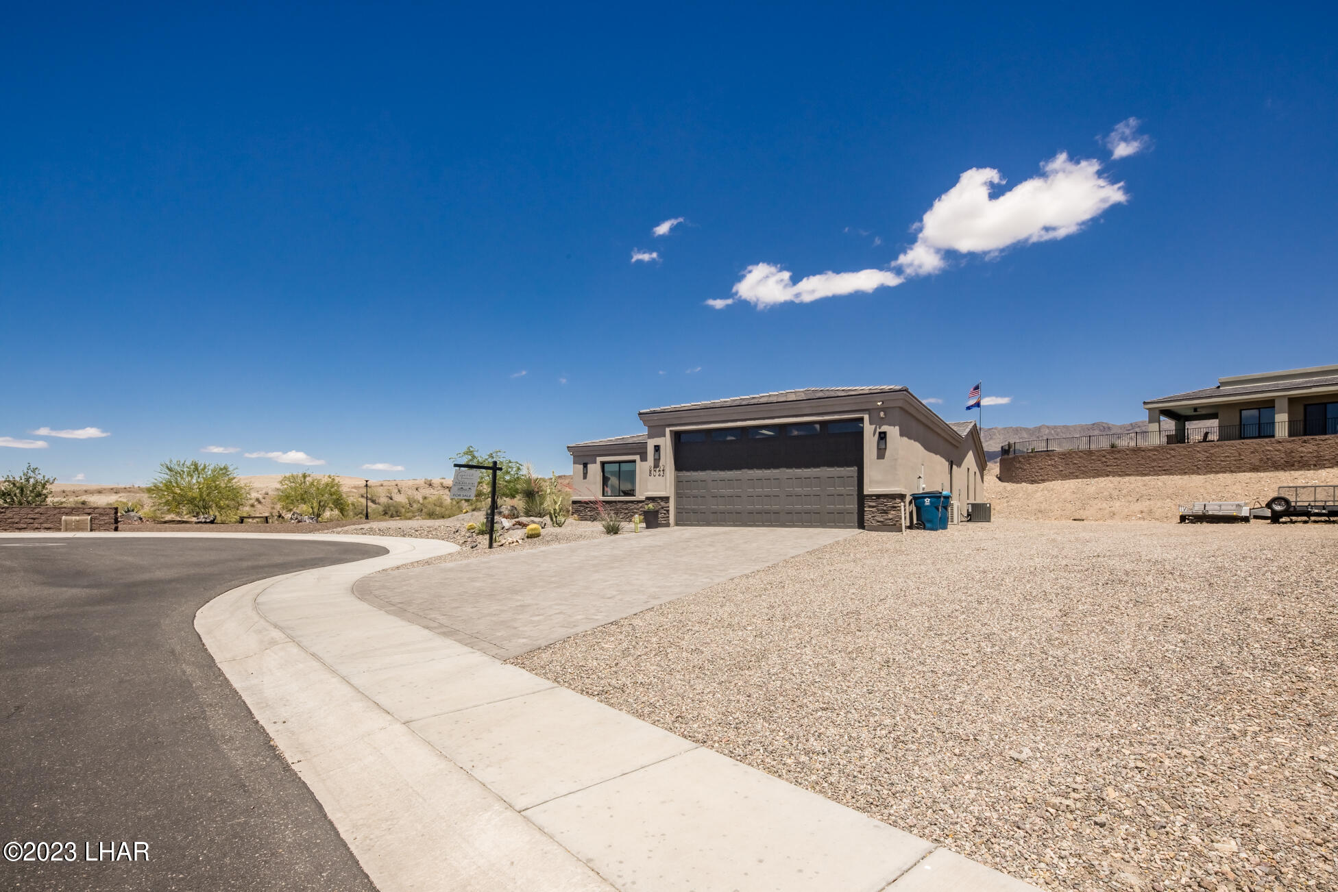 8023 Corte Del Desierto