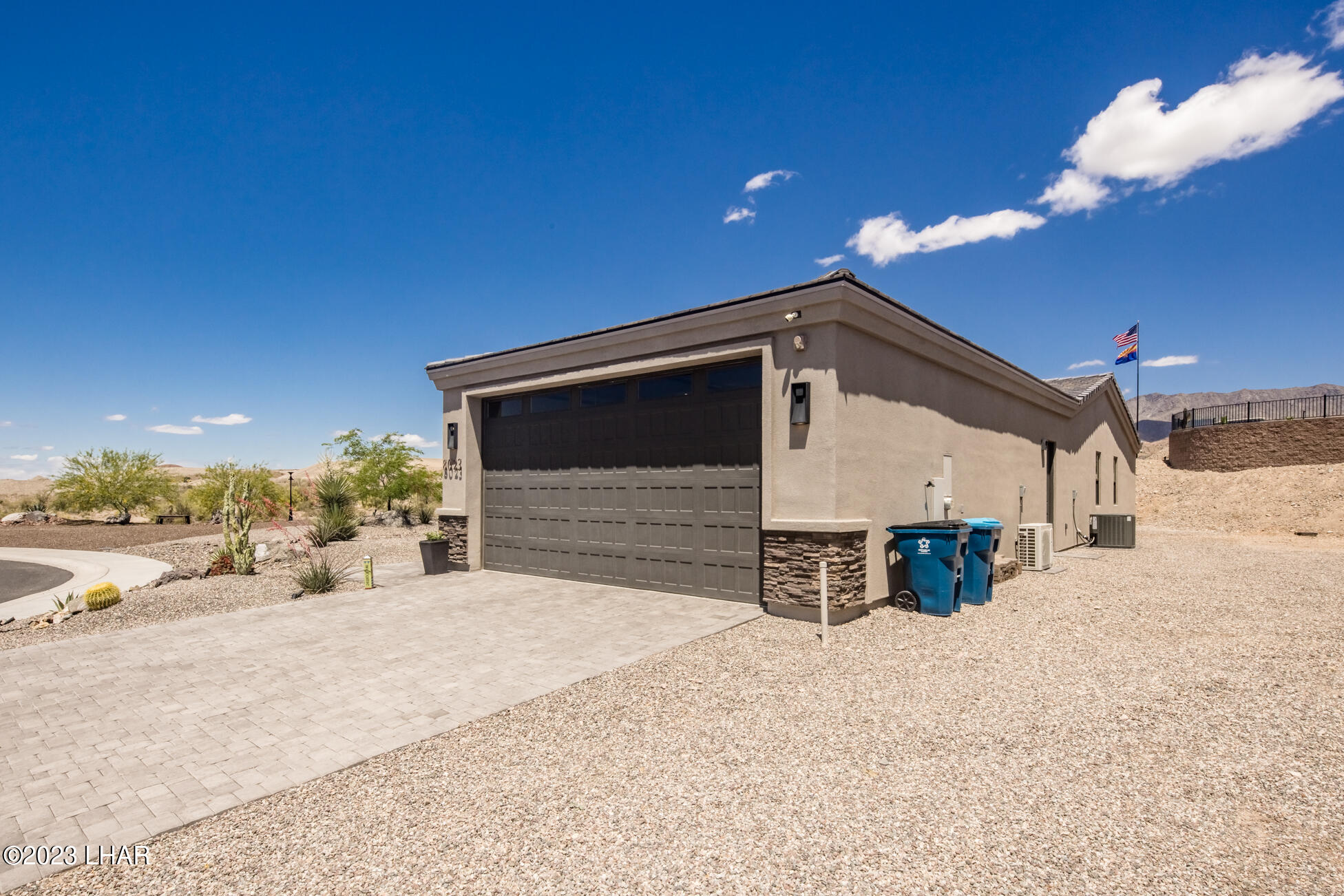 8023 Corte Del Desierto