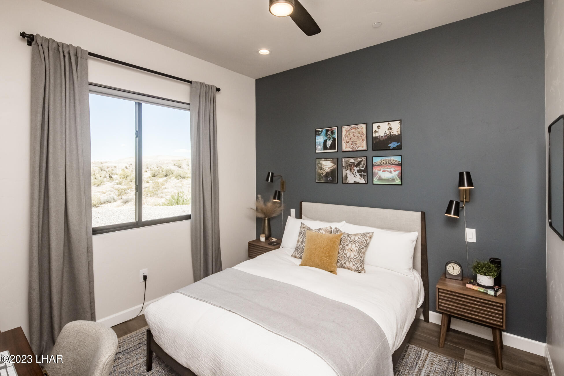 8023 Corte Del Desierto