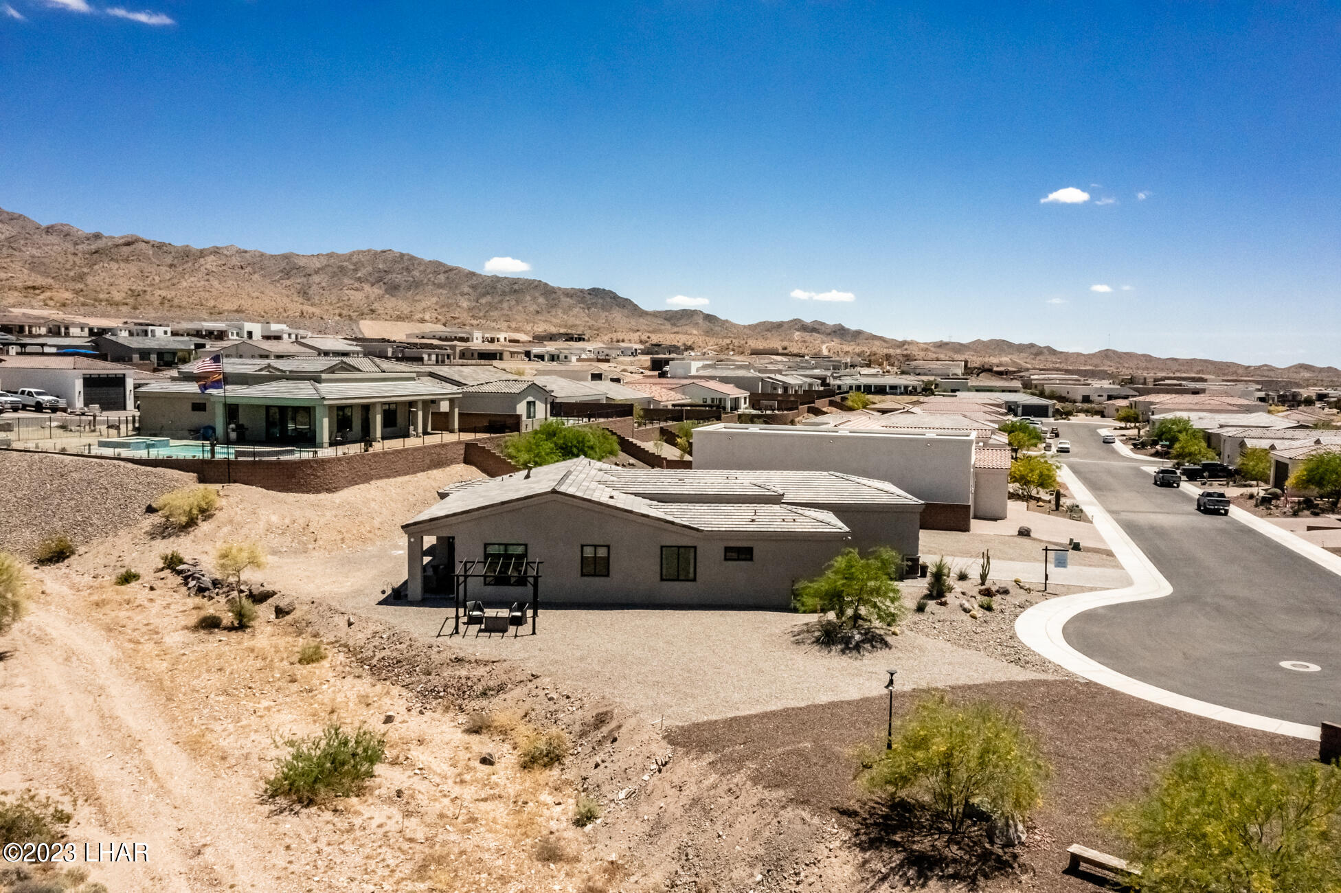 8023 Corte Del Desierto