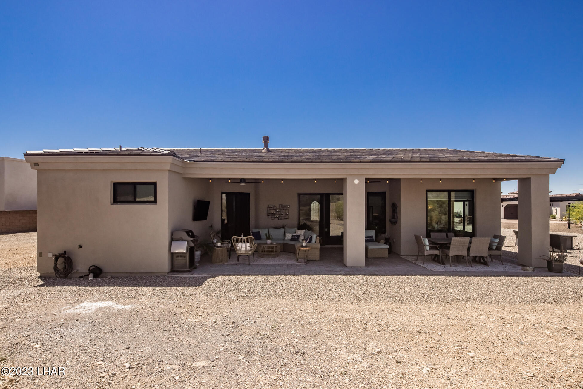 8023 Corte Del Desierto