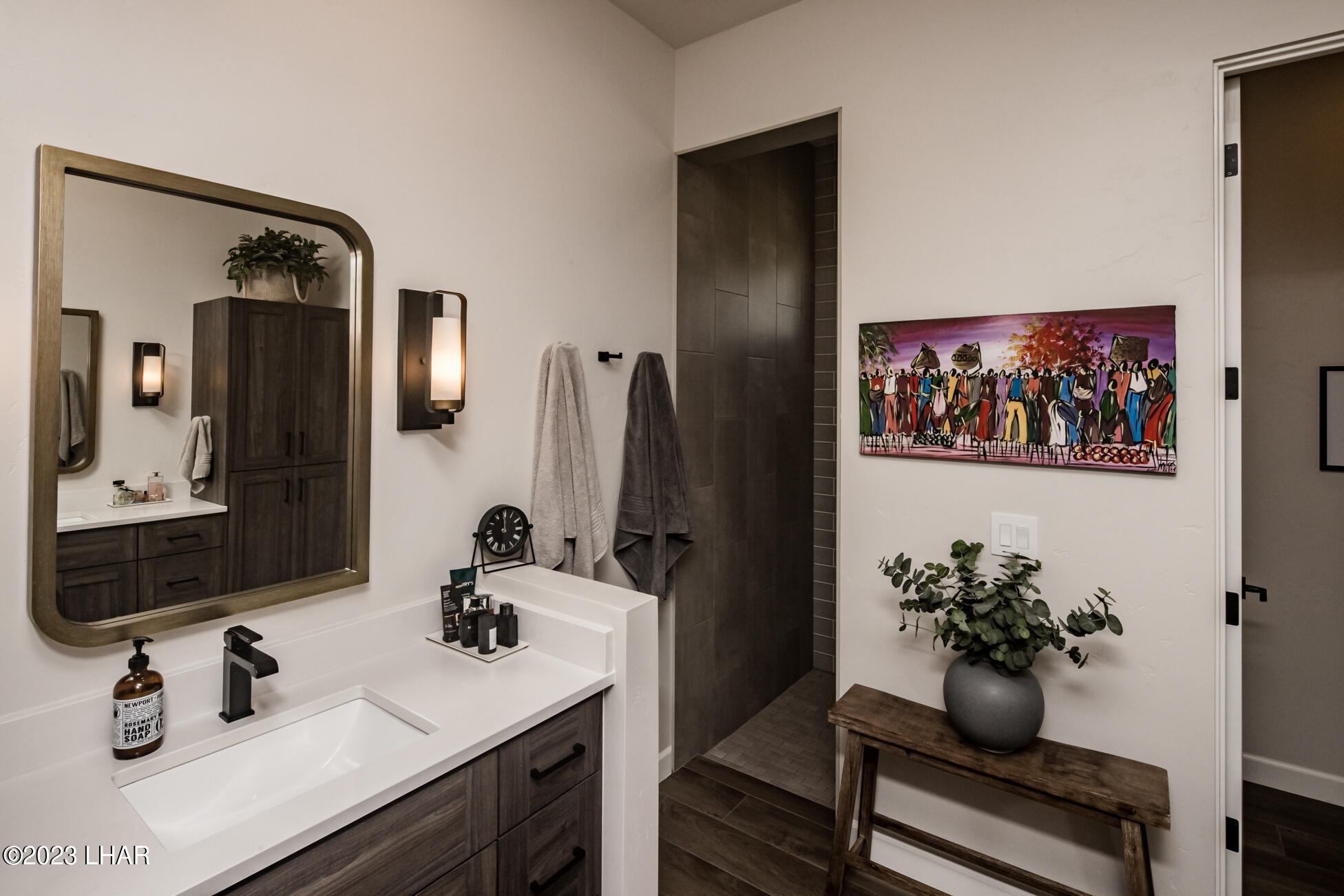 8023 Corte Del Desierto