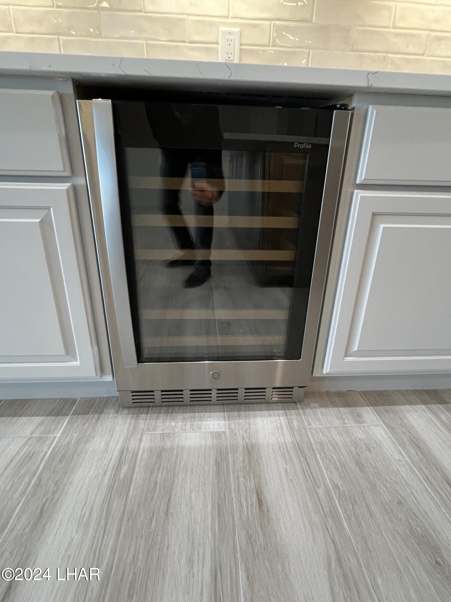 1731 E Persimmon Ave