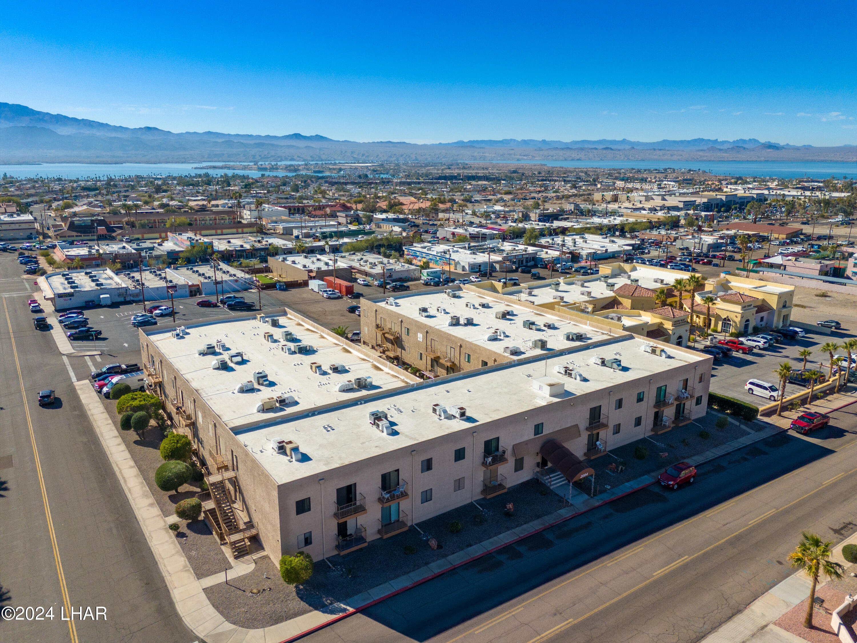 2094 Mesquite Ave, 214