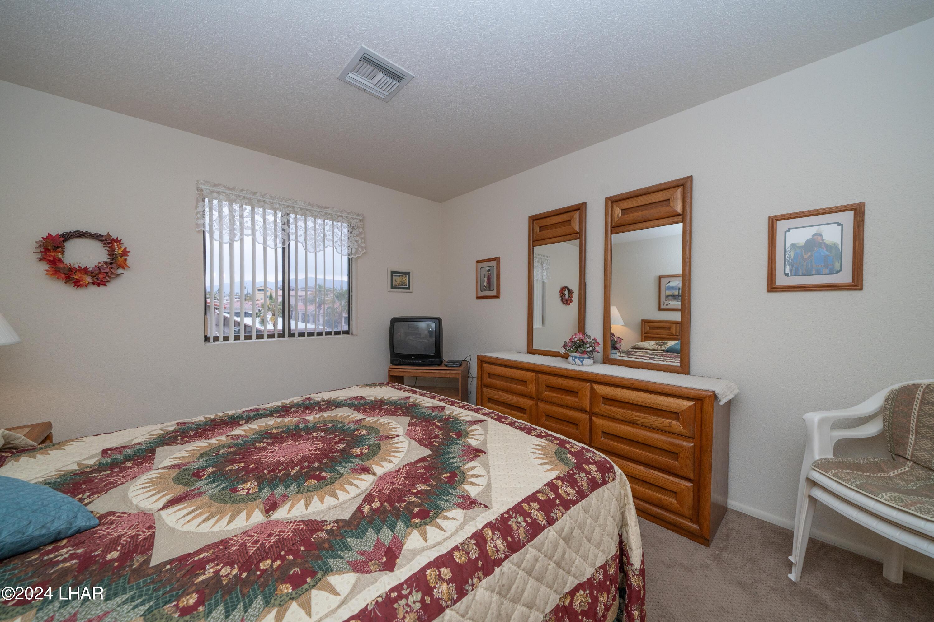 2094 Mesquite Ave, 214