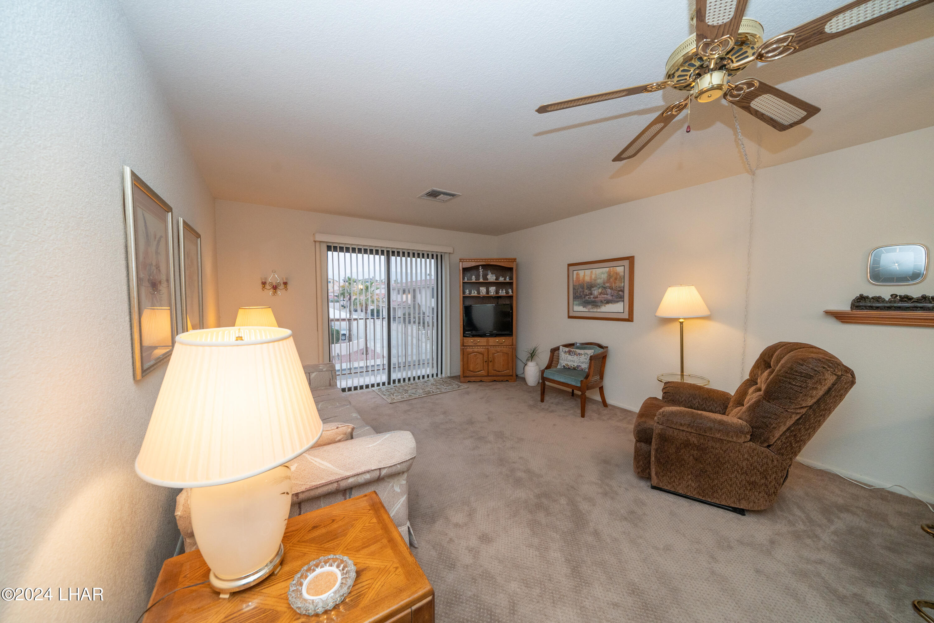 2094 Mesquite Ave, 214