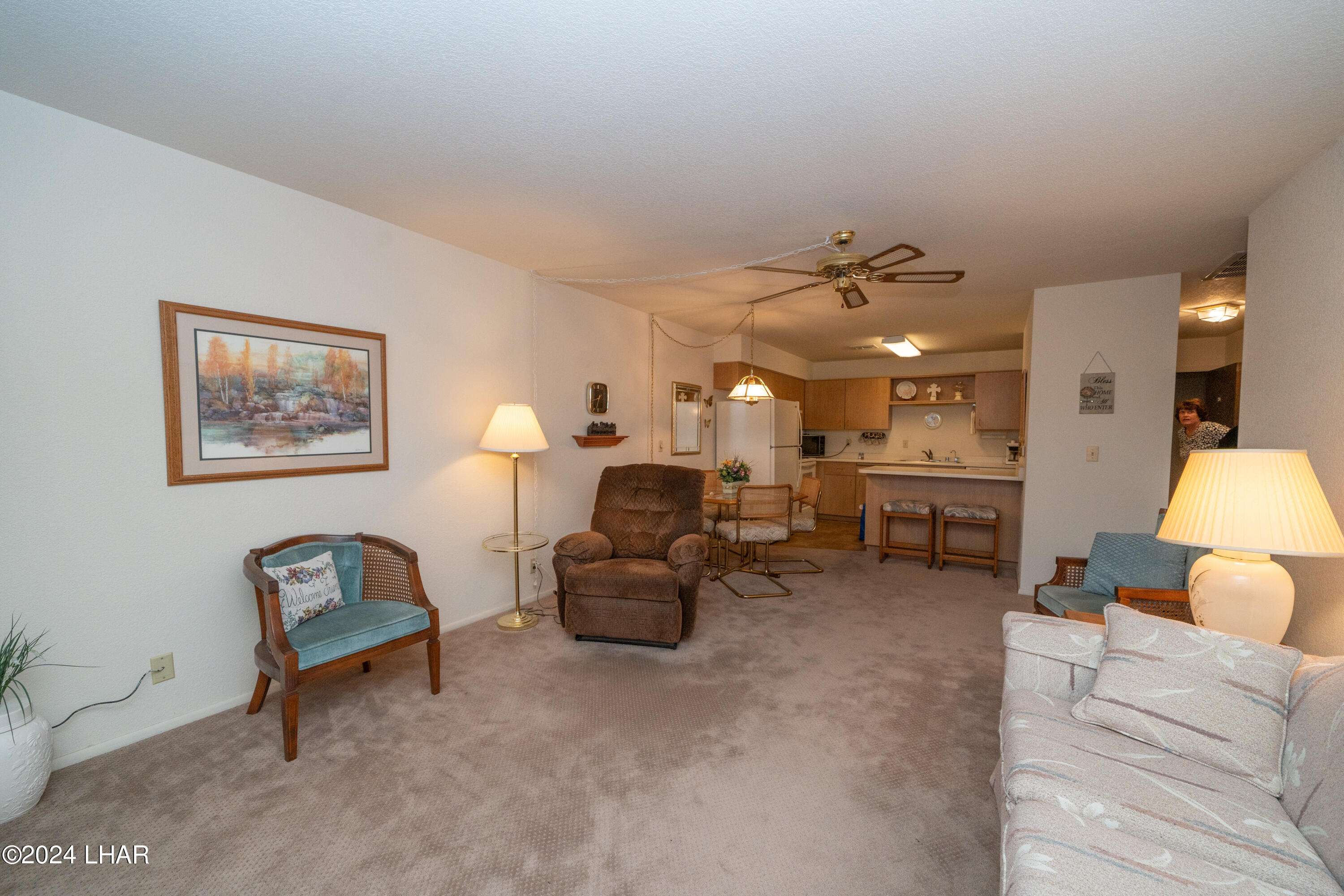 2094 Mesquite Ave, 214