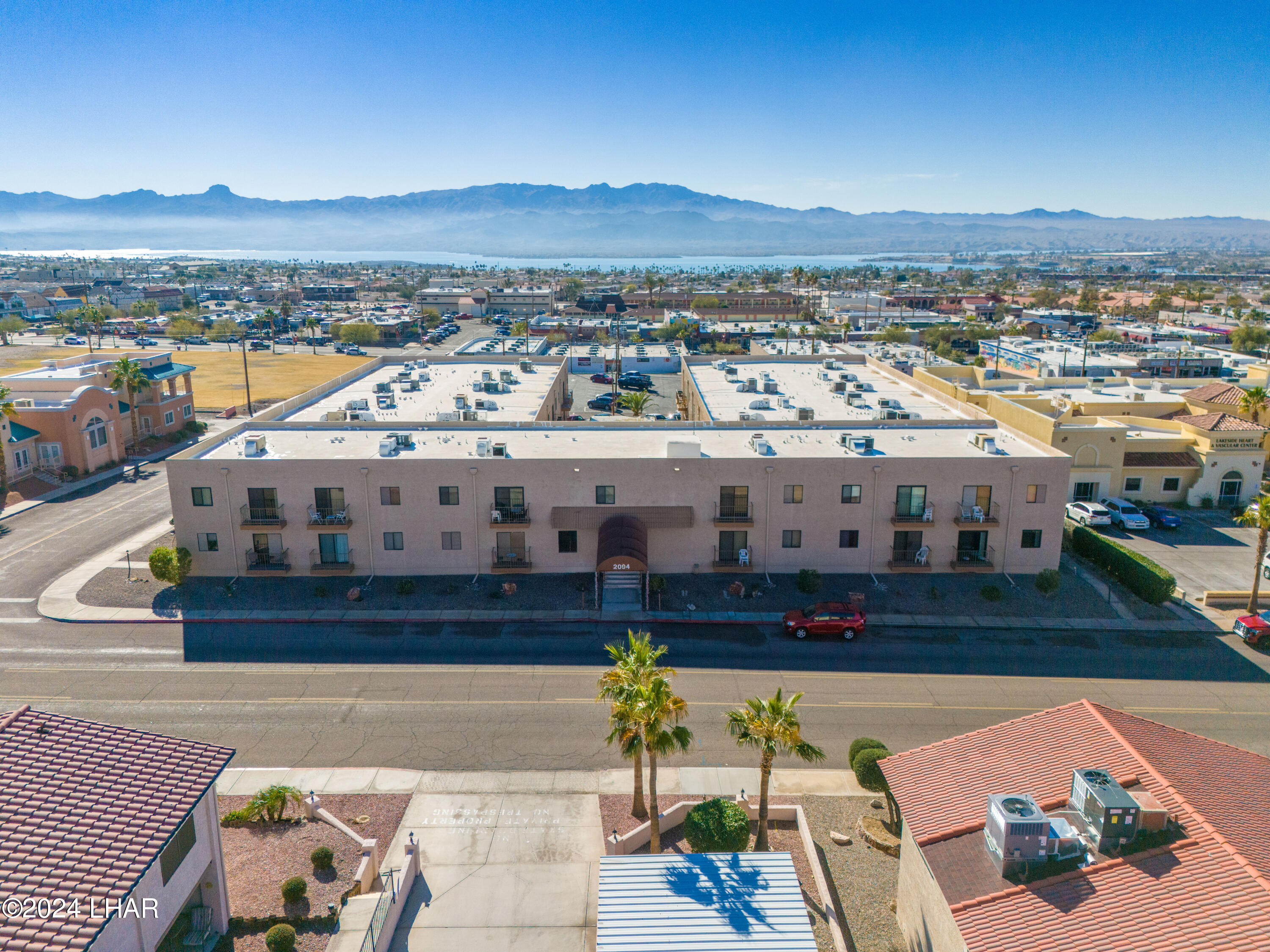 2094 Mesquite Ave, 214