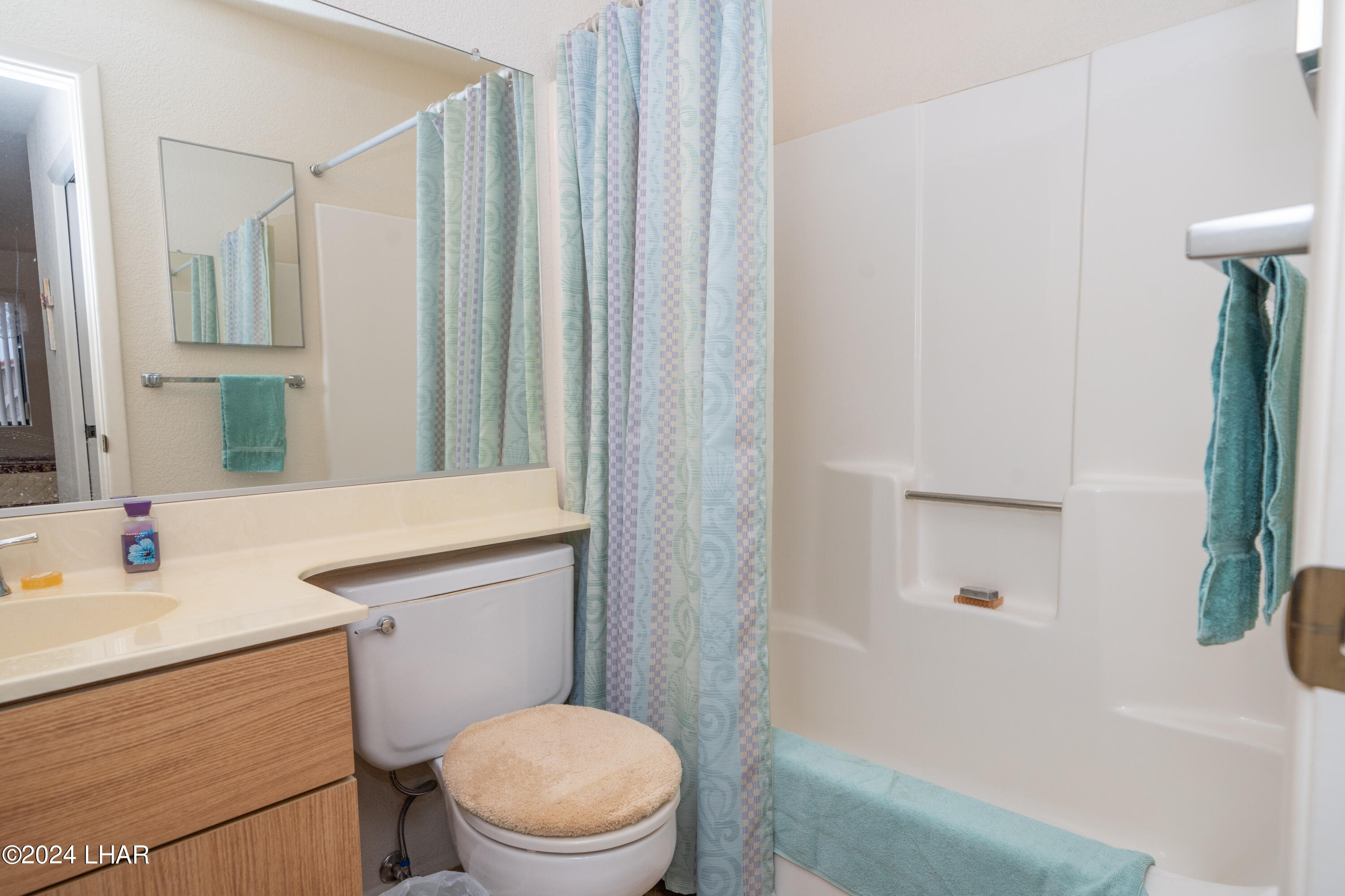 2094 Mesquite Ave, 214