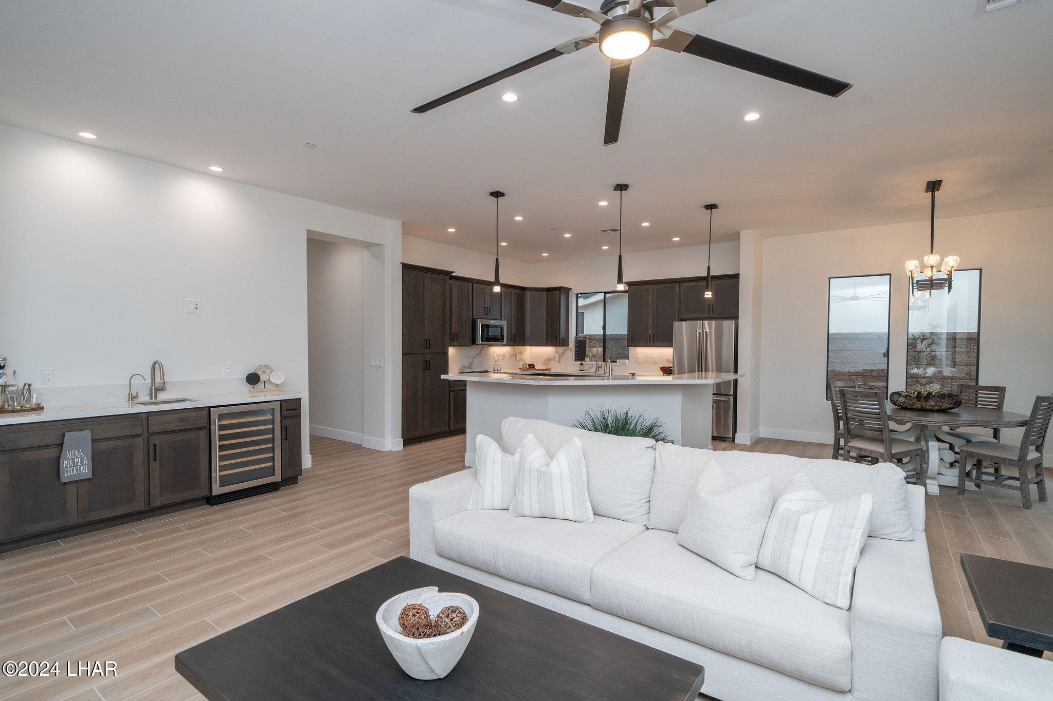 6881 Avienda De Los Foothills