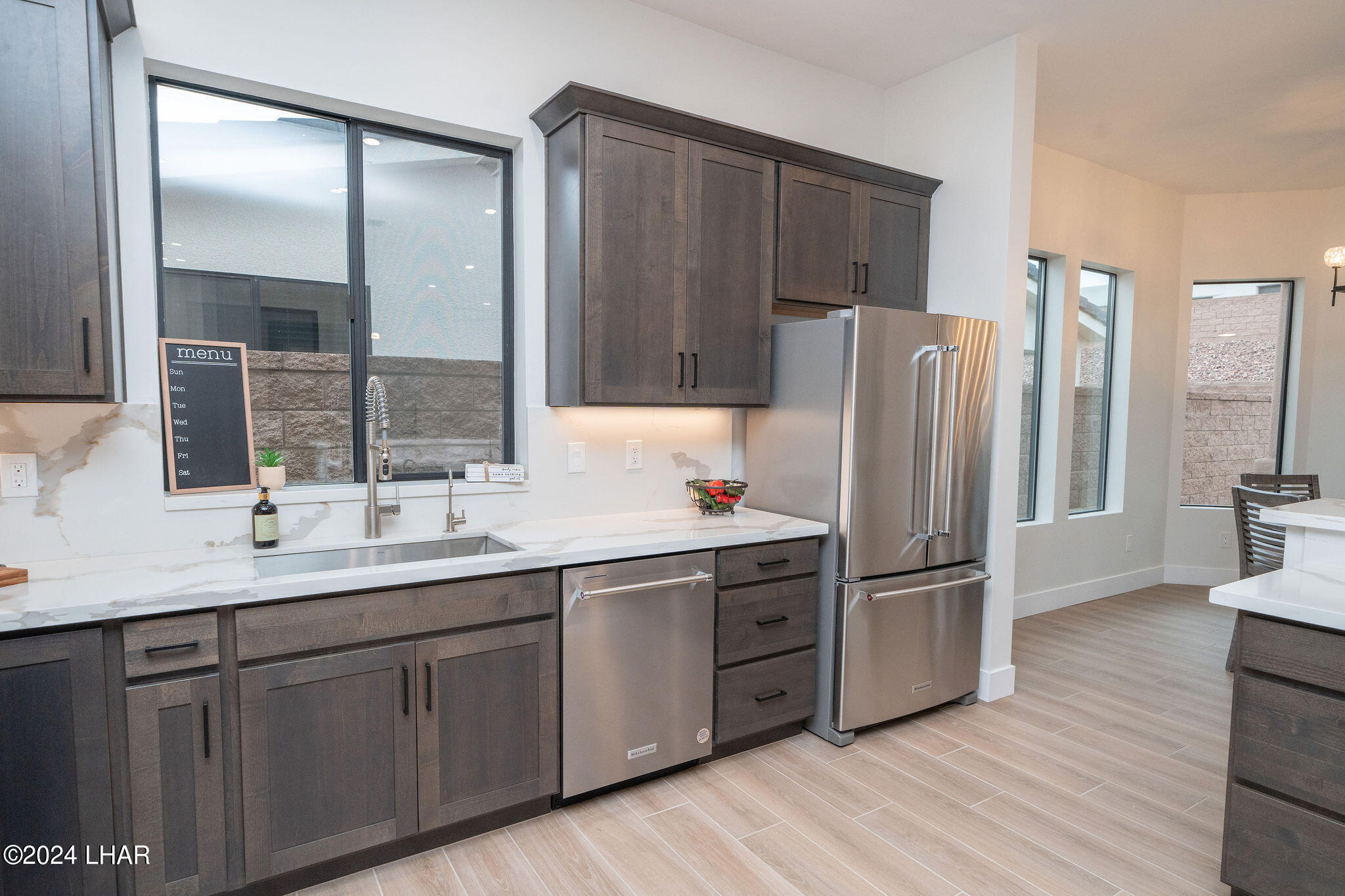 6881 Avienda De Los Foothills