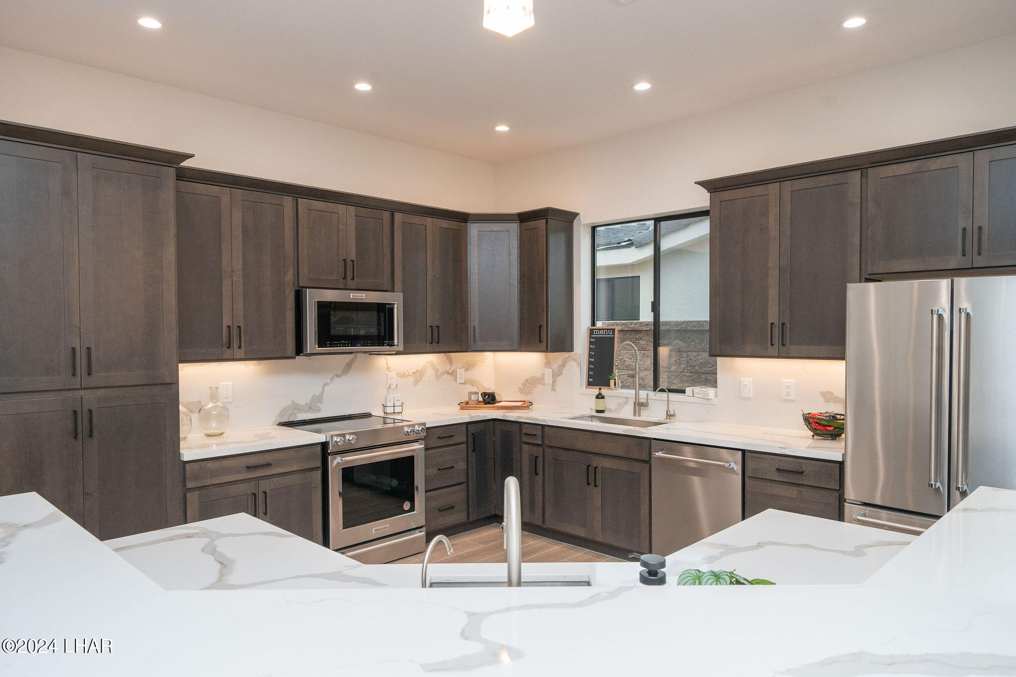 6881 Avienda De Los Foothills