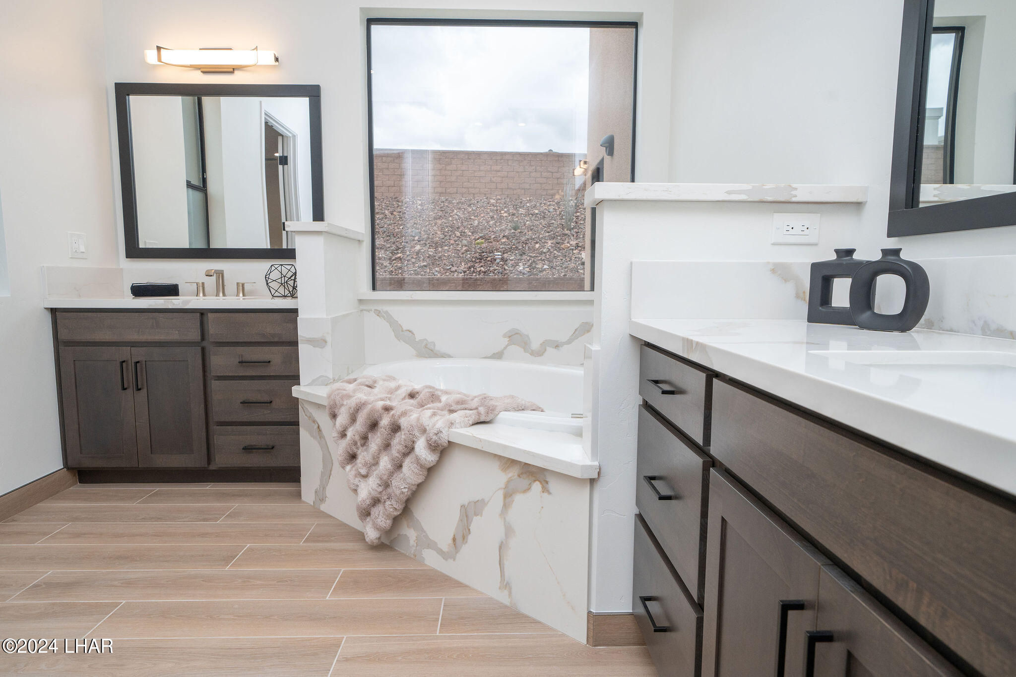 6881 Avienda De Los Foothills