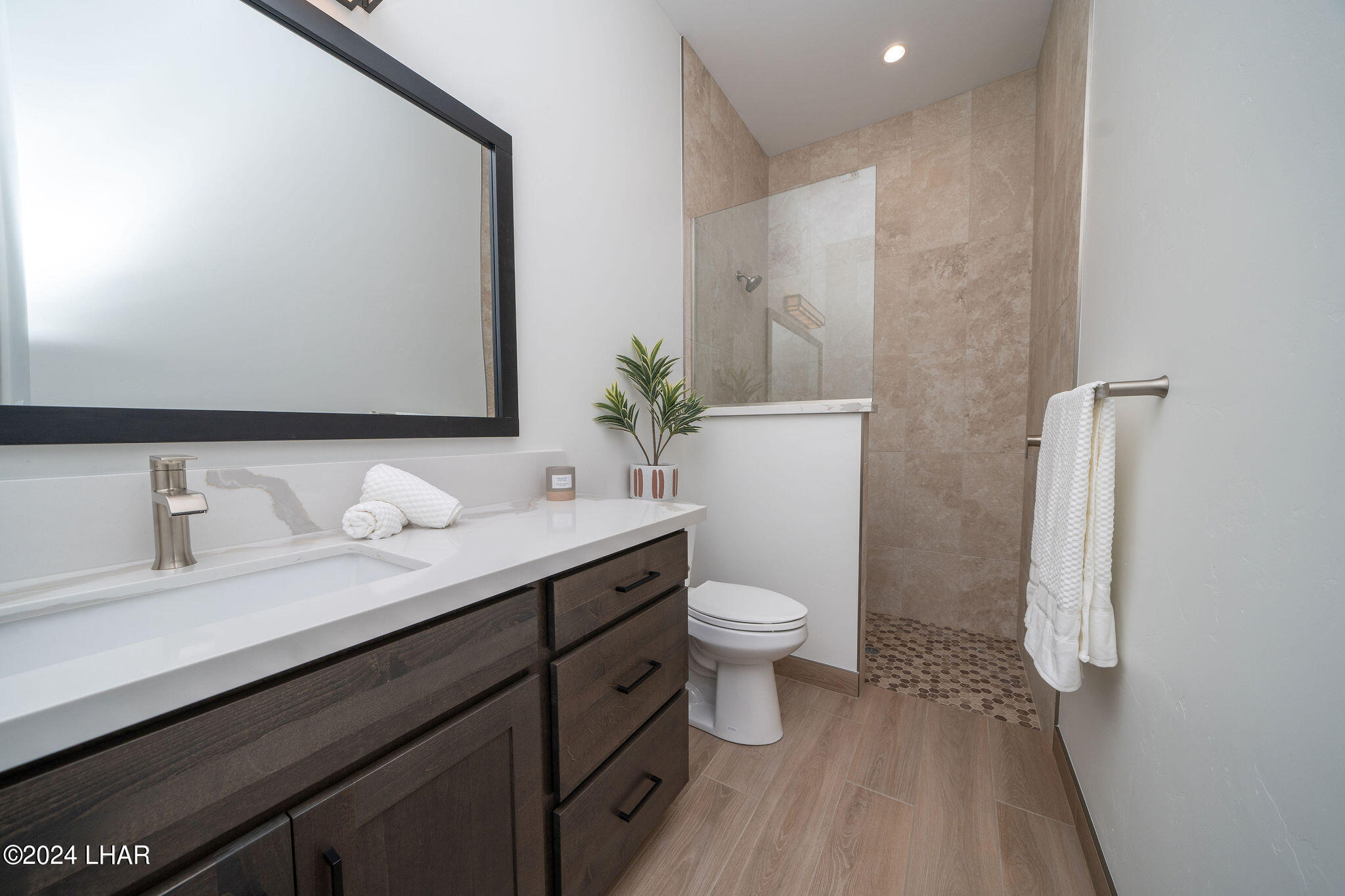 6881 Avienda De Los Foothills